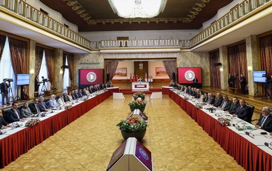 Komisyonda 'tutanak' krizi: ‘Güven kırıcı bir adımın eşiğindeyiz’