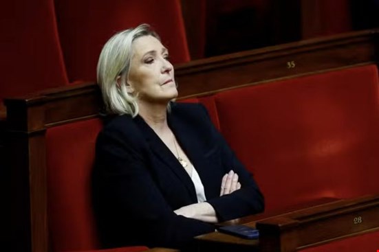 Marine Le Pen’e yolsuzluktan mahkûmiyet: 2027’de cumhurbaşkanı adayı olamıyor