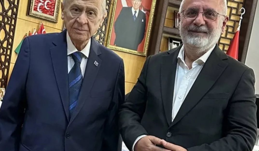 Mehmet Metiner’den İzzet Ulvi Yönter’in istifasının ardından MHP’ye 'dost tavsiyesi'