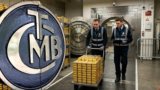 Merkez Bankası savaşa karşı altın rezervlerini sahaya sürdü: 56 tonluk dev satış