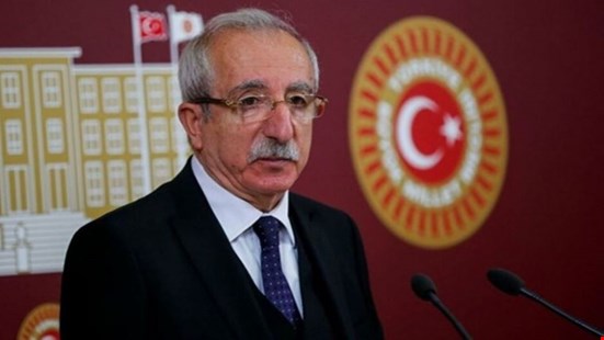 Miroğlu'dan 'ıstakoz' yorumu: Milletvekili bir sosyal medya fenomeni gibi davranamaz