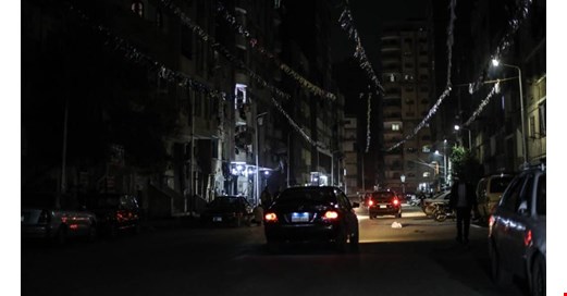 Mısır savaşın karanlığına büründü: Yönetim tasarruf paketini açıkladı