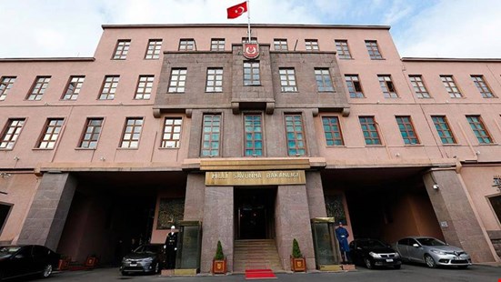 MSB’den İran-İsrail çatışmasına ilişkin açıklama: Olası göç hareketlerine karşı tedbir alındı; Türk hava sahası ihlal edilmedi