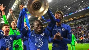N'Golo Kante İstanbul'da: Fenerbahçe'nin yeni transferi 'iki kişilik oynayan küçük motor’un kariyeri