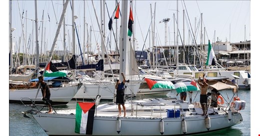 Onlarca tekne İsrail’in ablukasını kırmak ve Filistin ile dayanışma için Akdeniz’de yelken açtı