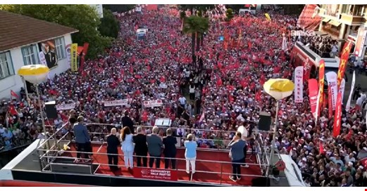 Özel: 'Elbette o sandık gelecek. O sandıkla beraber yeni bir cumhurbaşkanımız olacak'