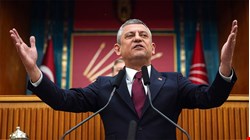 Özel, Mesut Özarslan'a attığı mesajları tek tek okudu: Bu Tosuncuk milletin helal oylarıyla kaçıyor