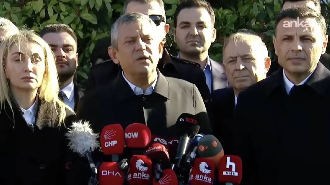 Özel'den İmamoğlu davasında 'kıdem' tepkisi: Davaya 1 yıl 10 aylık hakimleri atadılar