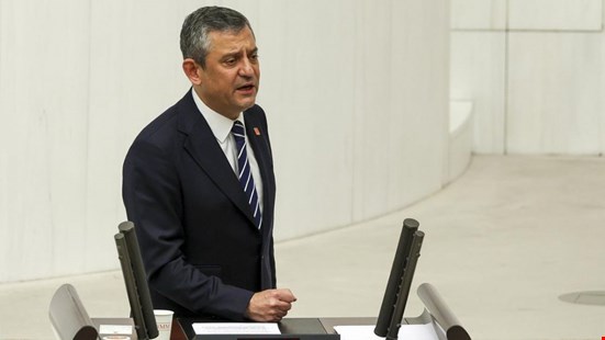 Özgür Özel sürece destek verdi..