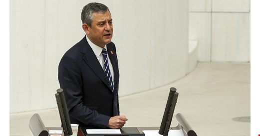 Özgür Özel sürece destek verdi..