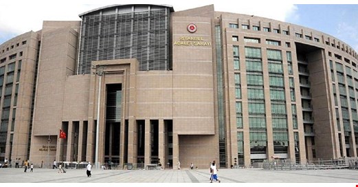 Özgür Özel’in 'İBB Borsası'nda adını verdiği avukat çok sayıda itirafçının avukatı çıktı