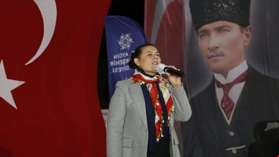 'Özlem Çerçioğlu CHP'den AKP'ye geçecek' iddiasında muamma: AKP'nin Aydın yöneticisi yalanladı, CHP Aydın Milletvekili Bülbül doğruladı