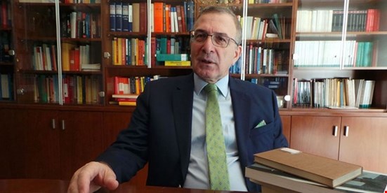 Prof. Dr. Adem Sözüer: Kavala cezaevinden kaçsa suç olmaz