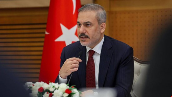 Sabah Ankara Temsilcisi Müderrisoğlu: AK Parti çevresinde Fidan'ın siyasî kariyerine ilişkin başlatılan 'yakıştırmalar' onu dikiz aynasına bakmaya zor