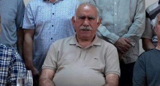 Sedat Bozkurt: Memlekete demokrasi Öcalan ile mi geliyor?