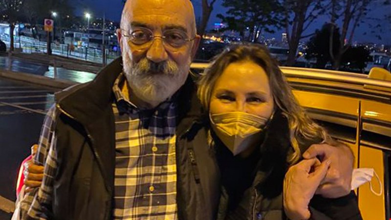 Son dakika! Ahmet Altan tahliye oldu