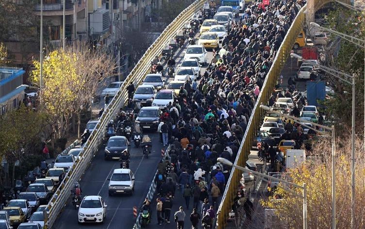 Tahran'dan Avrupa'ya 'protesto' ültimatomu: 3 ülkenin büyükelçisi bakanlığa çağrıldı