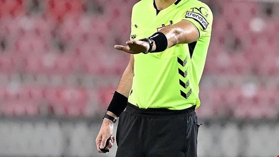 The Economist bahis skandalını yazdı: Türk futbolu siyaseti kadar kirli