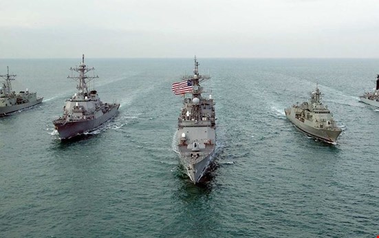 Trump: İran'a 'devasa' bir donanma gönderdik, 800'den fazla idamı durdurduk