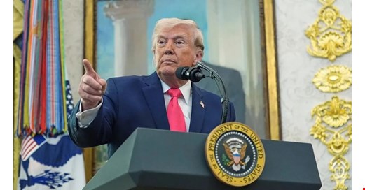 Trump'tan "geri adım" gibi uzatma: 10 gün daha erteledi