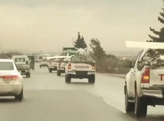 TSK konvoyları Suriye’de. MSB kaynakları: “Rutin faaliyet dışında bir şey yok”. Şam güçleri Deyrizor’a takviye yaptı