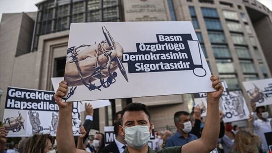 Türkiye, 2025 Dünya Basın Özgürlüğü Endeksi’nde 159. sıraya geriledi; “çok ciddi” kategorisinde!