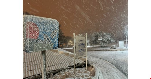 Valilik ve AKOM'un ardından bir uyarı da Meteoroloji'den: İstanbul'da kar yağışı için saat verildi