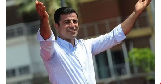 Vatandaşlardan ‘AİHM kararını uygulayın, Demirtaş’ı serbest bırakın’ çağrısı