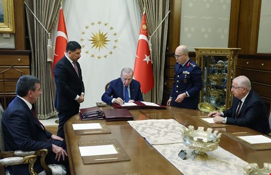 YAŞ kararları açıklandı: Genelkurmay Başkanlığına Orgeneral Selçuk Bayraktaroğlu getirildi