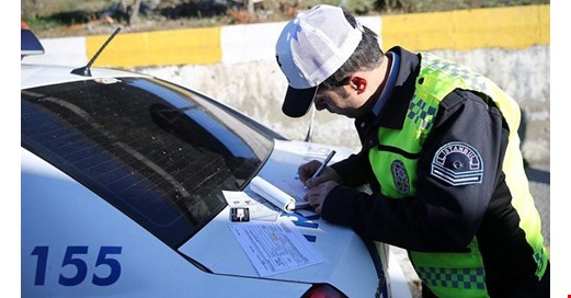 Yeni trafik düzenlemesi yürürlükte: Saldırı amaçlı ısrarlı takibe 180 bin lira