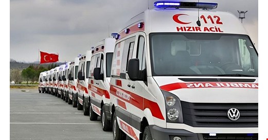 Yerlikaya: Ambulansa yol vermeyenin ehliyetine el konulacak