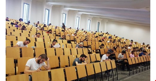 Zorunlu eğitim süresi kısalacak mı? Üniversiteye başlama yaşı 15'e düşebilir