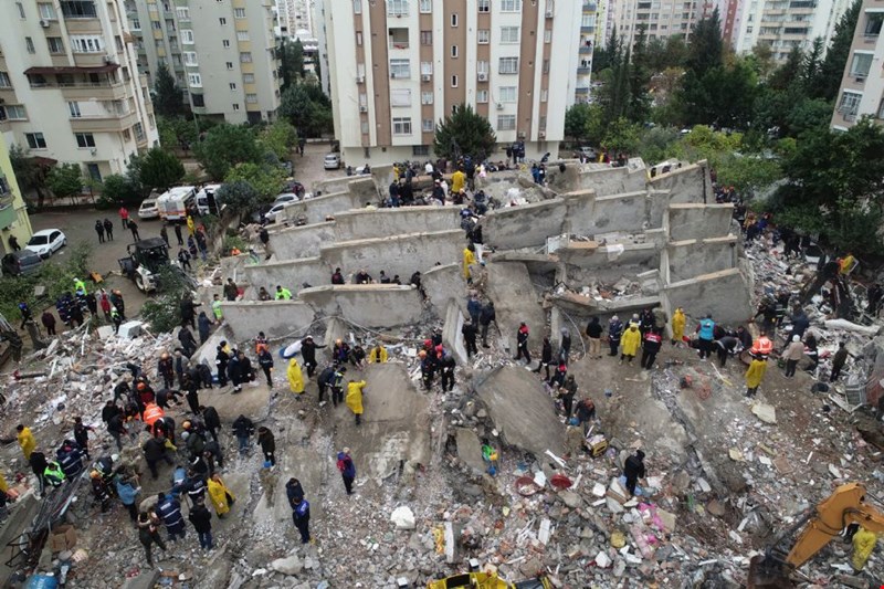 Adana'da 5.5 büyüklüğünde deprem