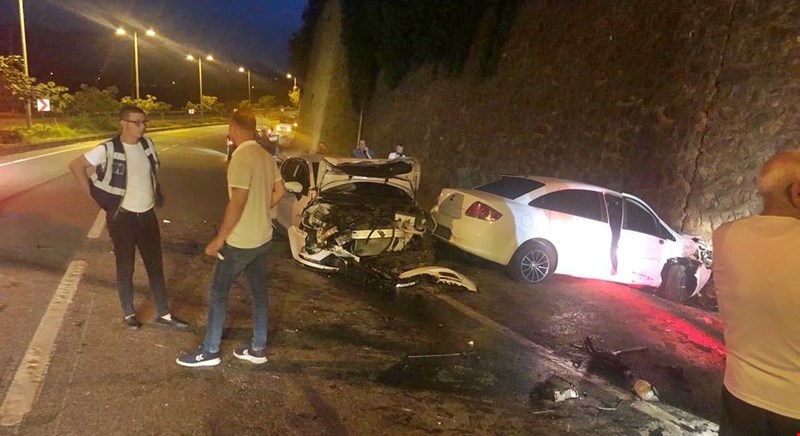 Akçakoca’da feci kaza, 6 yaralı...