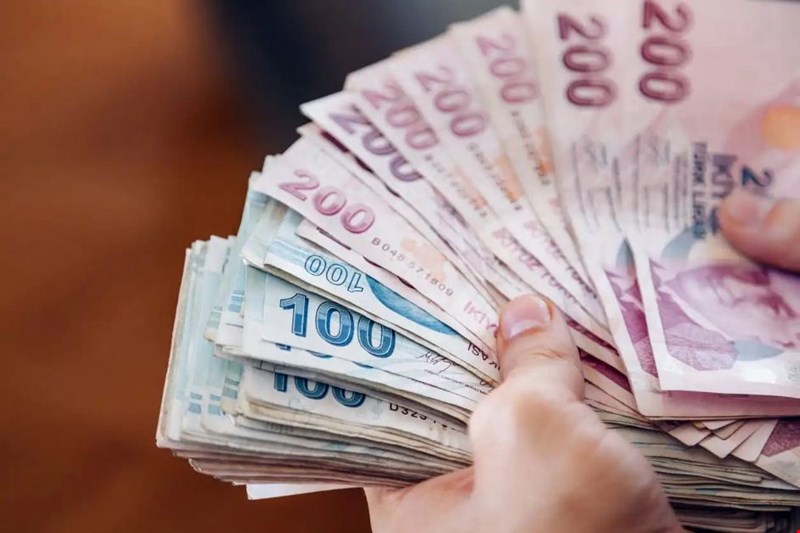 Asgari ücrete zam tek seferde olacak