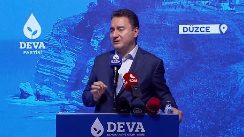 BABACAN HÜKUMETE AKÇAKOCA'DAN YÜKLENDİ...