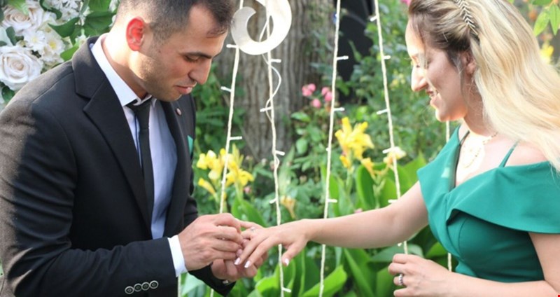 Selin ve Sercan evliliğe ilk adımı attılar