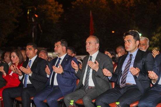 15 Temmuz Darbe Şehitleri DÜZCE'DE "DUALARLA ANILDI"