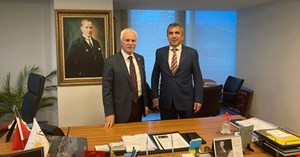 İYİ PARTİ BÜYÜYOR