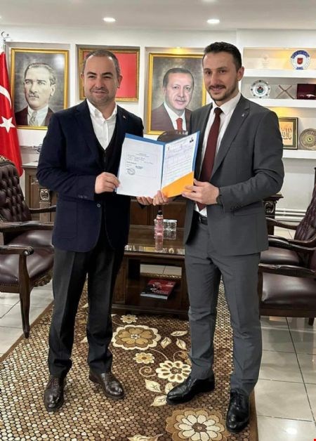 AK PARTİ'DE "DERGAH AKÇA" A. ADAYI