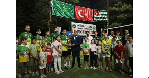 Bayramcı Köyü Voleybol Turnuvasında TAHİRAĞA ŞAMPİYON