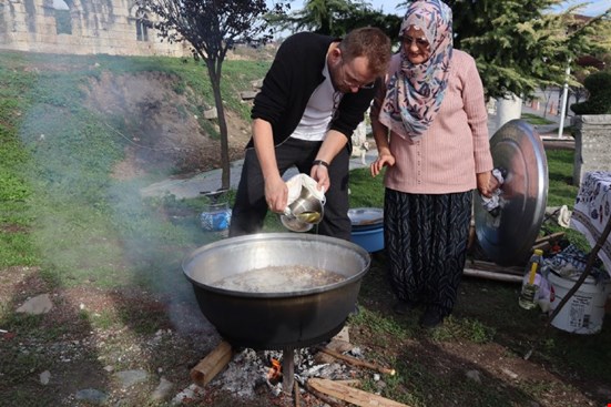 DÜNYACA ÜNLÜ ŞEF ÖMÜR AKKOR DÜZCE'DE