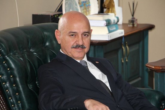 DÜZCE ÜNİVERSİTESİ REKTÖRÜ PROF. SÖZBİR OXİJEN MEDYADA