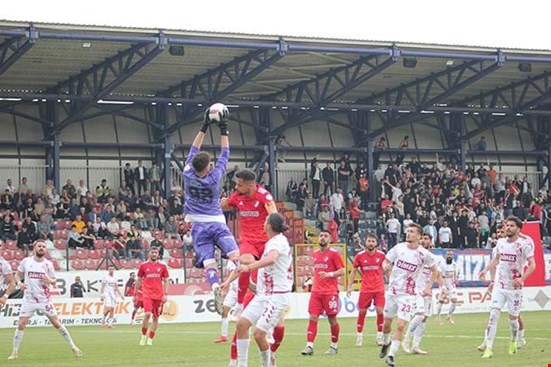 DÜZCESPOR "EMİN ADIMLARLA " YOLUNA DEVAM EDİYOR