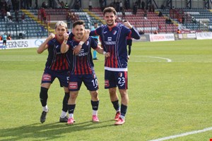 DÜZCESPOR LİDERİ DEVİRDİ: 1-0