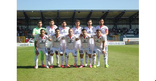 DÜZCESPOR ZİRVEYE GÖZ DİKTİ: 4-2
