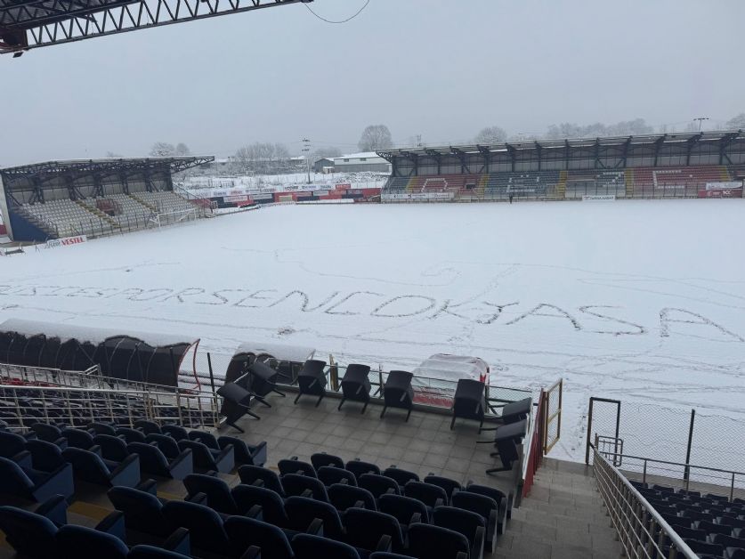 DÜZCESPOR-ZONGULDAKSPOR MAÇI’NA “KAR ENGELİ”