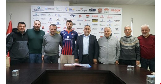 DÜZCESPOR’DA FORVETE TAKVİYE GELDİ