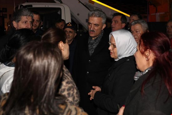 Kaynaşlı’daki “STRAFOR FABRİKASI”ndaki yangın korkuttu