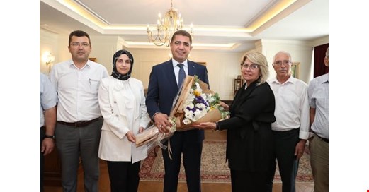 VALİ ASLAN , NÜFUS MÜDÜRLÜĞÜ EKİBİNİ KABUL ETTİ